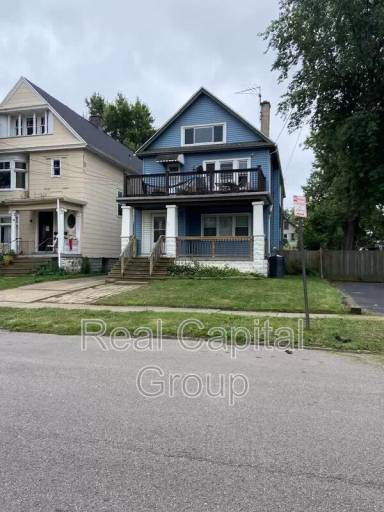 Main picture of 19 Richfield Ave