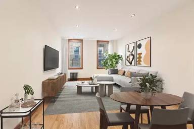 Main picture of 200 W 93rd St