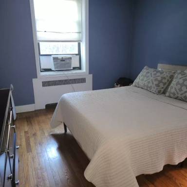 Main picture of Larchmont Acres Apartments