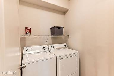 Main picture of Villas at Bunker Hill