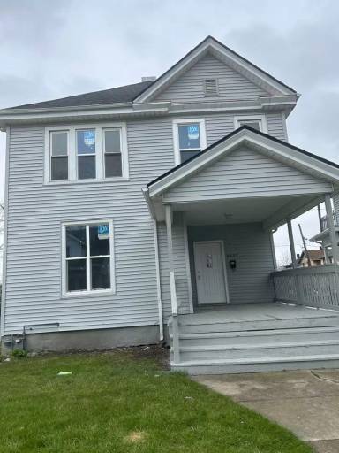 Main picture of 2627 Holton Ave