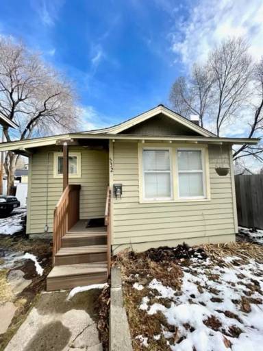 Main picture of 534 NW Sisemore St