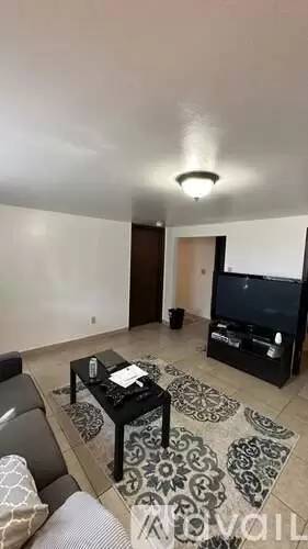 Main picture of 426 Leinum Ct