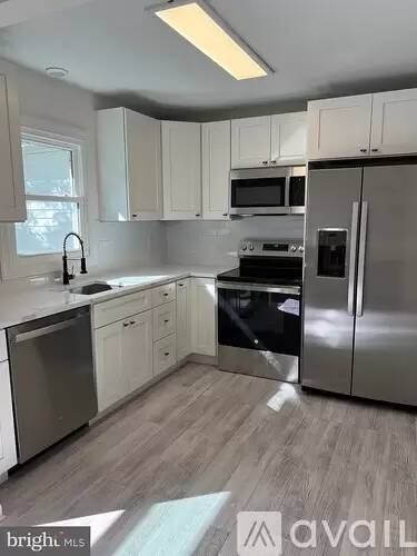 Main picture of 83 Wenner Dr