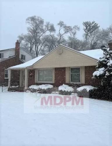 Main picture of 19946 Vaughan St