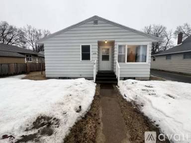 Main picture of 608 Fillmore St