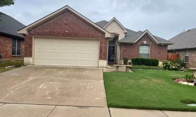 Main picture of 4815 Stetson Dr N