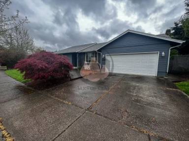 Main picture of 2346 Mousebird Ave NW