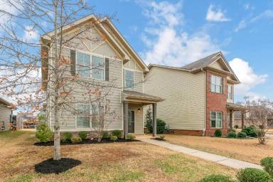 Main picture of 6010 Stonewater Ct NW