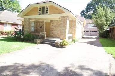 Main picture of 4321 1/2 Clay St