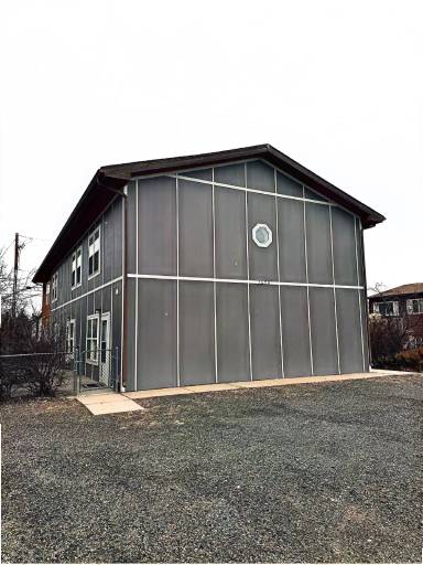 Main picture of 1675 N 6th St