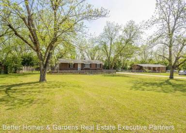 Main picture of 3617 Old Ferry Rd