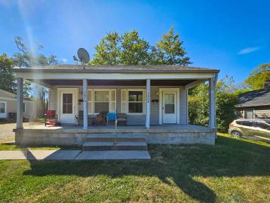 Main picture of 3512 N Parker Ave