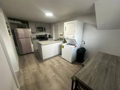 Main picture of 2617 Snyder Ave