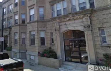 Main picture of 883 Huntington Ave