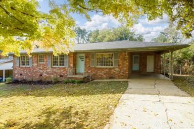 Main picture of 3109 28th St