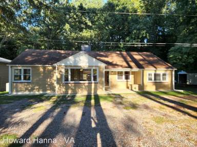 Main picture of 18470 New Kent Hwy