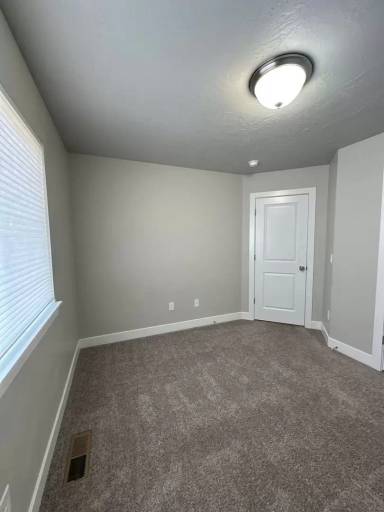 Main picture of 3060 N 275 E