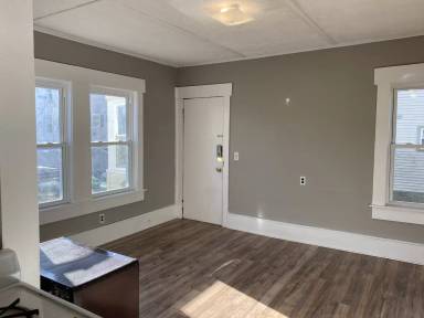 Main picture of 187 Thomas St