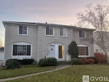 Main picture of 41 Pheasant Run Rd