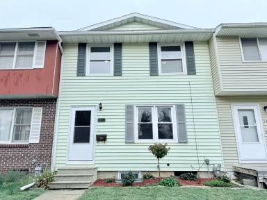 Main picture of 1409 W 2nd St