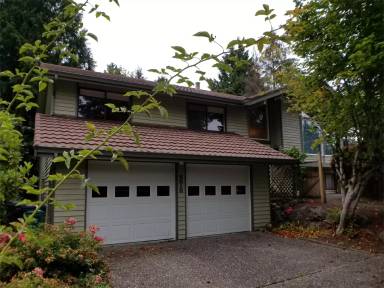 Main picture of 8910 NE 144th Pl