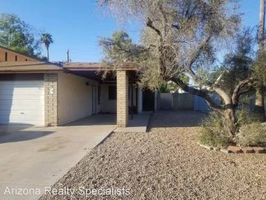 Main picture of 1349 E El Parque Dr