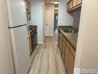 Main picture of 14202 Wolf Creek Pl