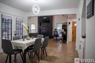 Main picture of 4709 Las Palmas Ct