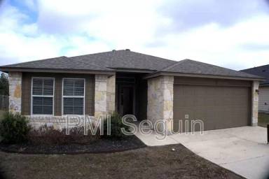 Main picture of 111 Hoya Ln