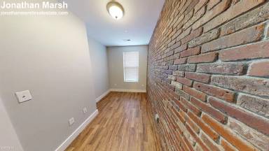 Main picture of 1903 Columbus Ave