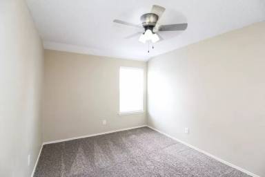 Main picture of 2024 Northridge Dr