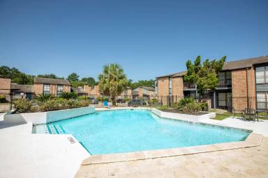 Main picture of Huntington At Stonefield Apartments