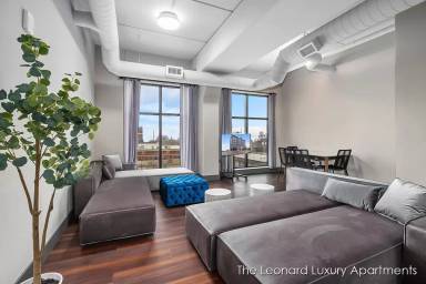 Main picture of 292 W Western Ave