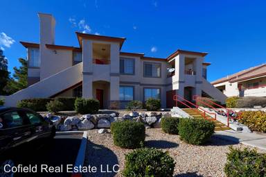 Main picture of 1725 Queen Victoria St