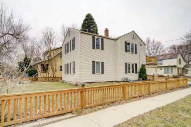 Main picture of 7003 Elmwood Ave