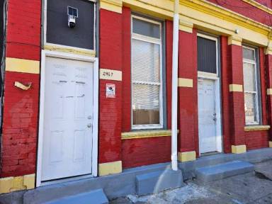 Main picture of 2467 W McMicken Ave