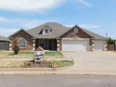 Main picture of 5912 Sanderling Rd