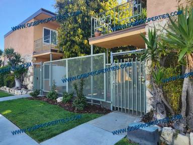 Main picture of 6100 Orange Ave