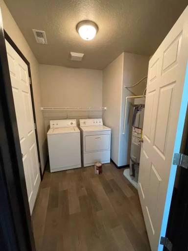 Main picture of 402 Fortaleza Ln