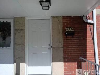 Main picture of 4531 Coleridge St