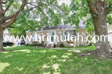 Main picture of 2873 S Wainwright Rd