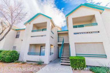 Main picture of 5111 Lindell Rd
