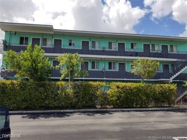 Main picture of 535 NW 7th St