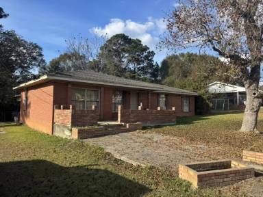 Main picture of 307 S 9th St