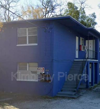 Main picture of 1554 W 22nd St