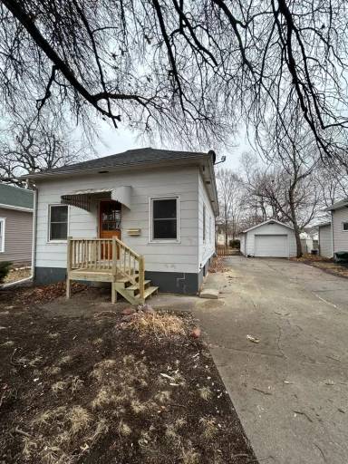 Main picture of 1422 N 25th St