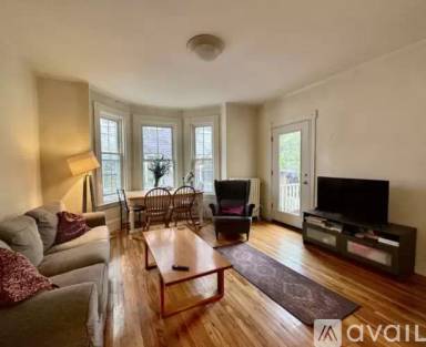 Main picture of 139 Antrim St