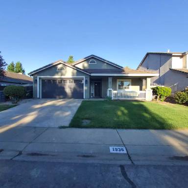 Main picture of 1936 Big Oaks Ct