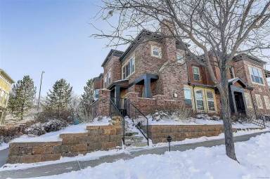 Main picture of 9567 Cedarhurst Ln